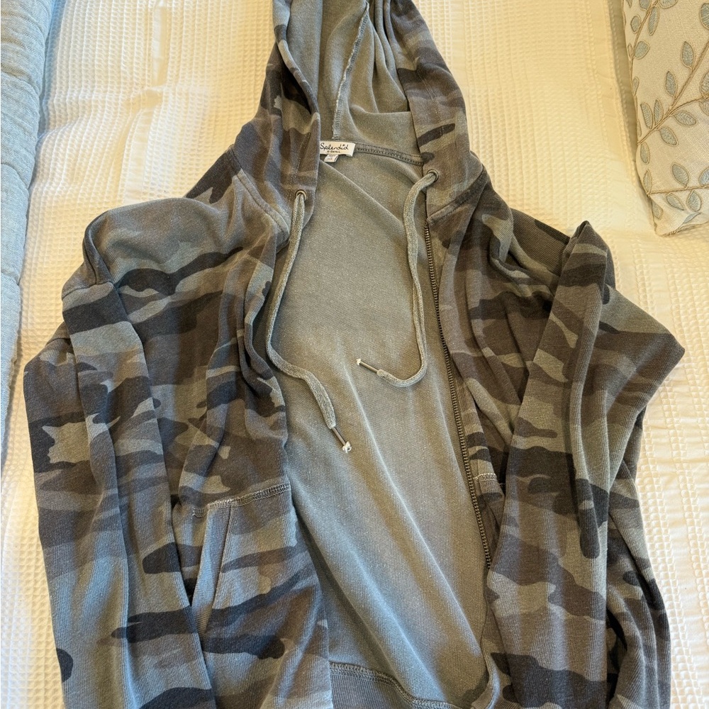 Splendid XS Camouflage Cozy Hooded Jacket